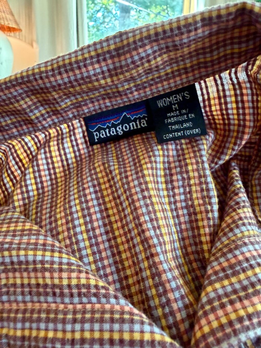 PATAGONIA Women's Boxy Short Sleeve Button Shirt | multicolor check | Medium - Picture 3 of 9